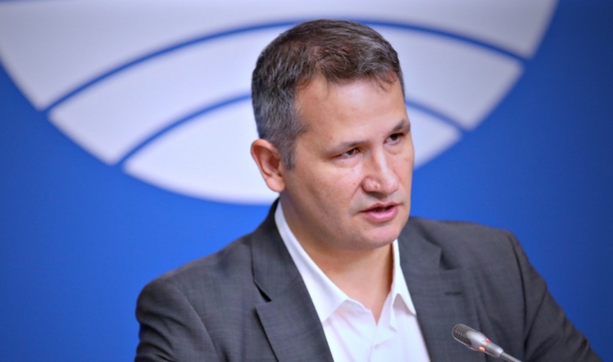 Андрей Гюров шокира с правителството си, Йотова подписва указ и насрочва вота 66 и