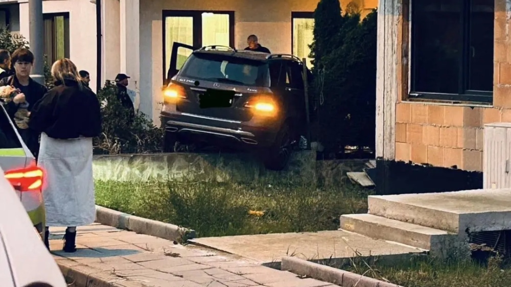 джип