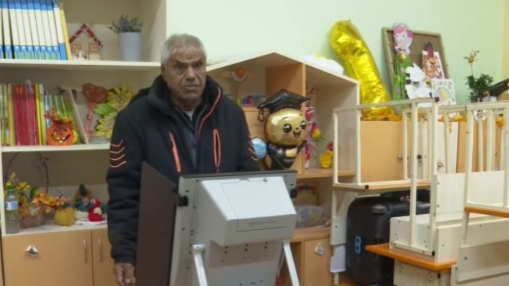 гласува избори
