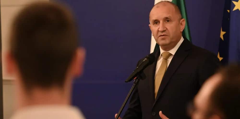 rumen radev 1 2